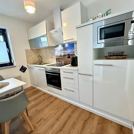 5010 - Haus Wellengang *